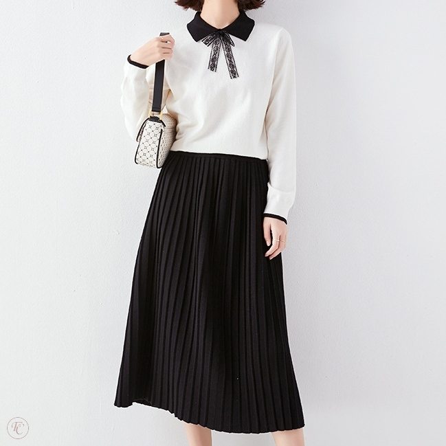ホワイト/ニット・セーター+ブラック/スカート