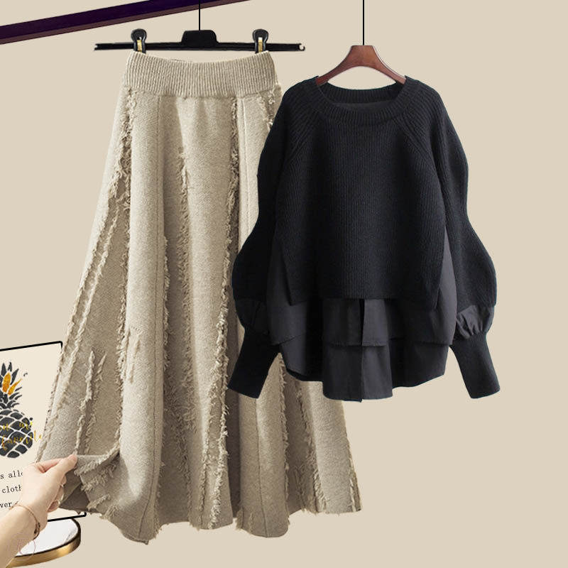 ブラック/セーター+アイボリー/スカート
