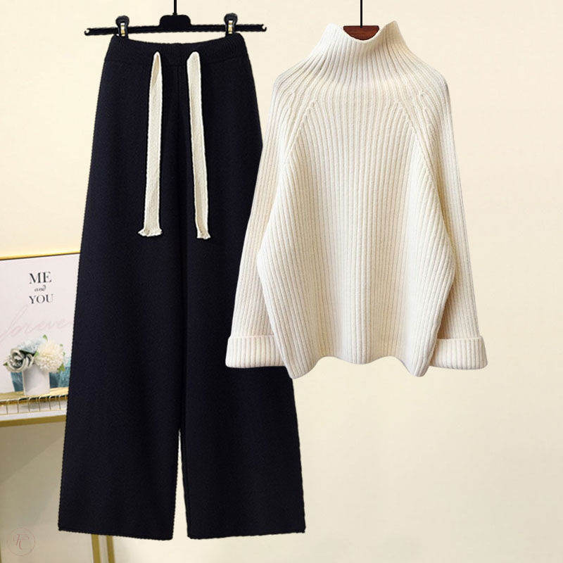 ホワイト/セーター+ブラック/パンツ