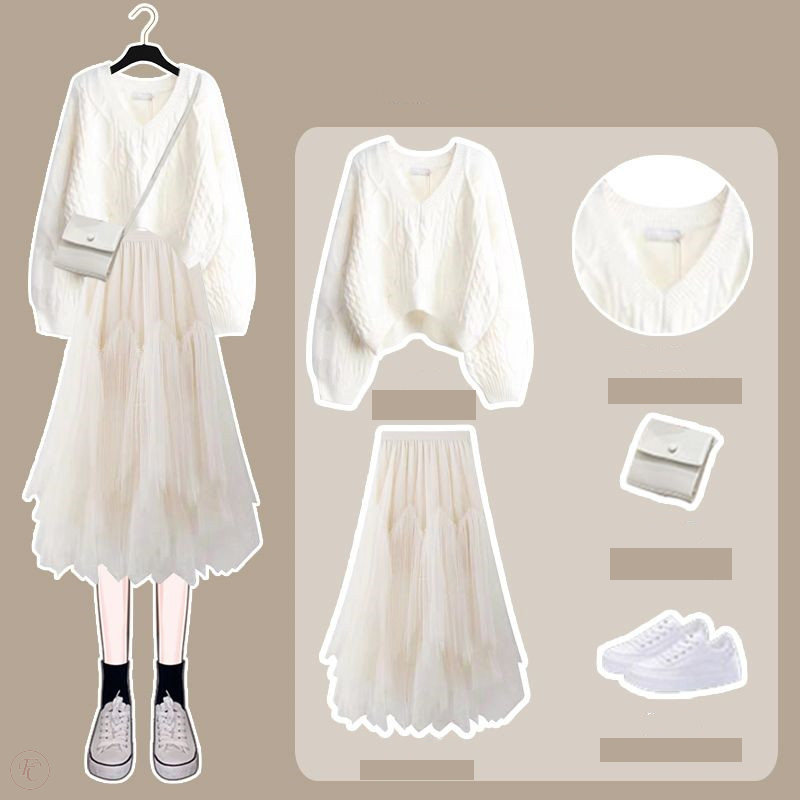 ホワイト/セーター+アイボリー/スカート